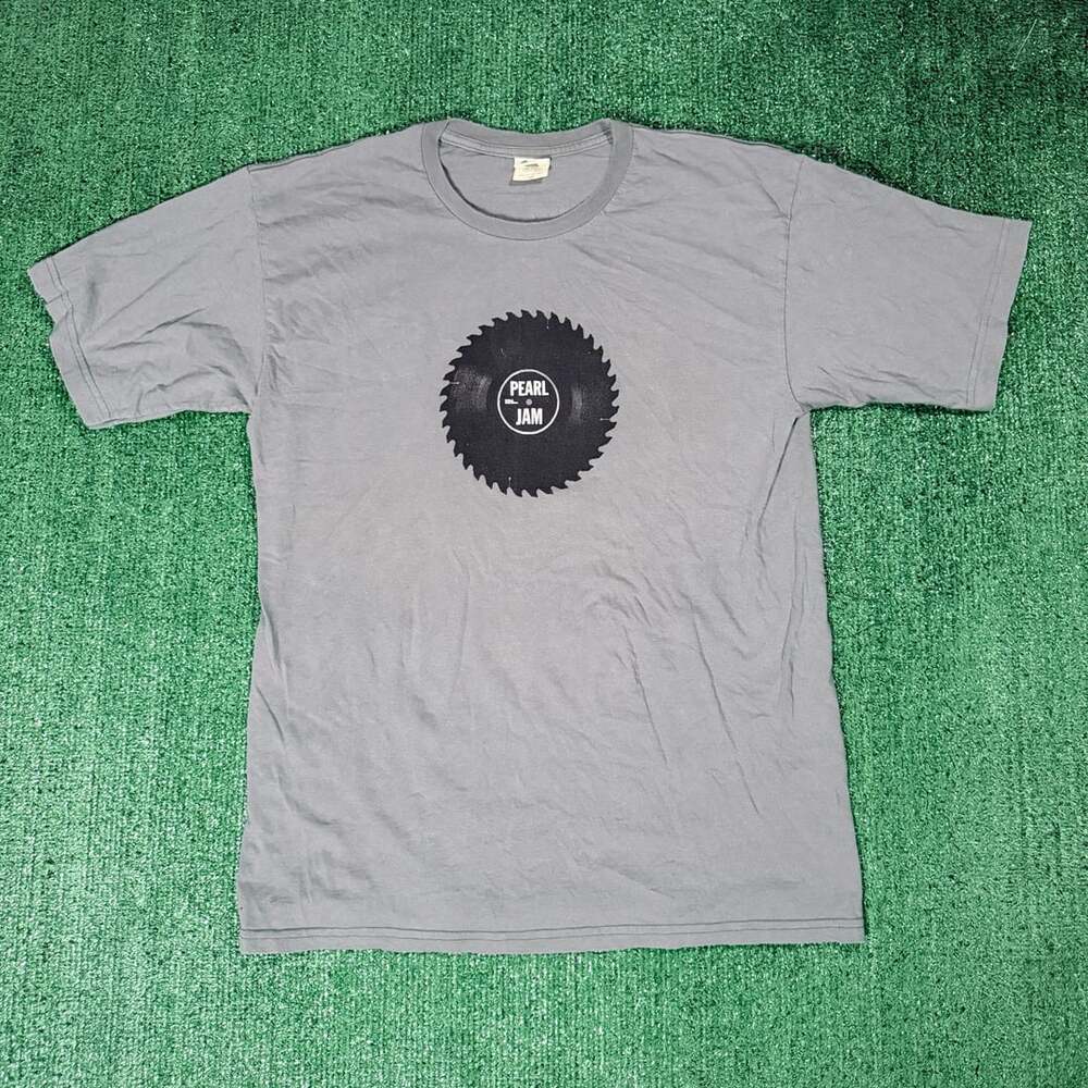 Vintage Pearl Jam 2010 Tour Saw Blade Record T-Shirt Gray Large